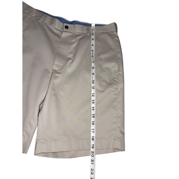 Brooks Brothers Lightweight Advantage Chino shorts - 33 - Picture 5 of 7